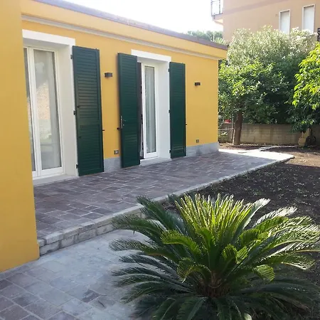 Πανσιόν Andoramare 4*