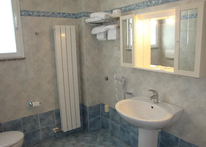 Andoramare Pensión 4*